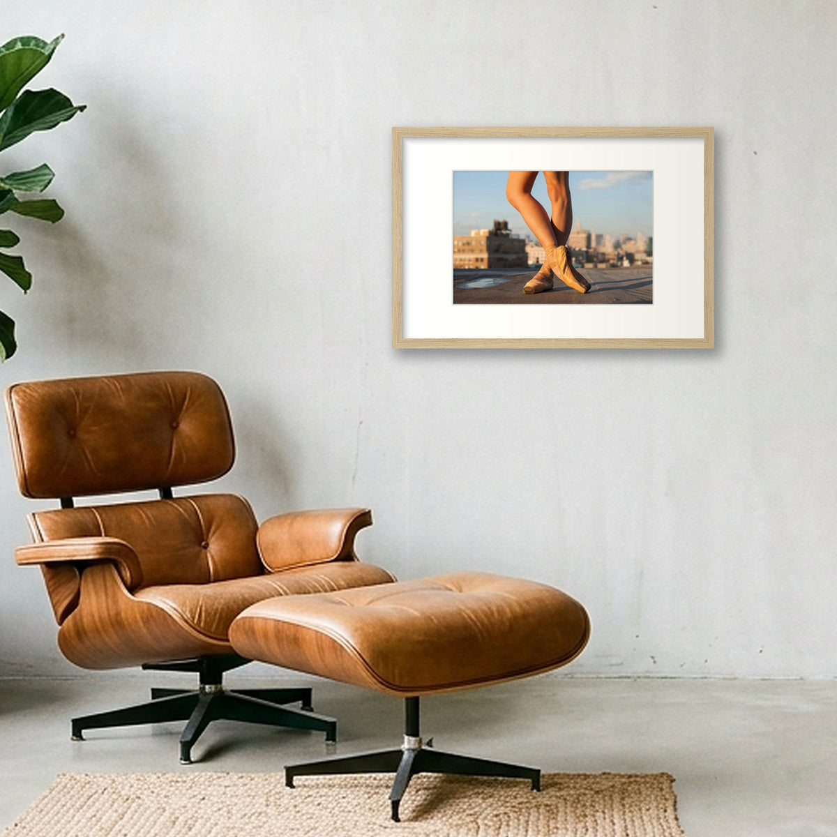 Urban En Pointe | Dance-Art Premium Framed Print #23G — 45×30cm, 18×12" Oak Frame