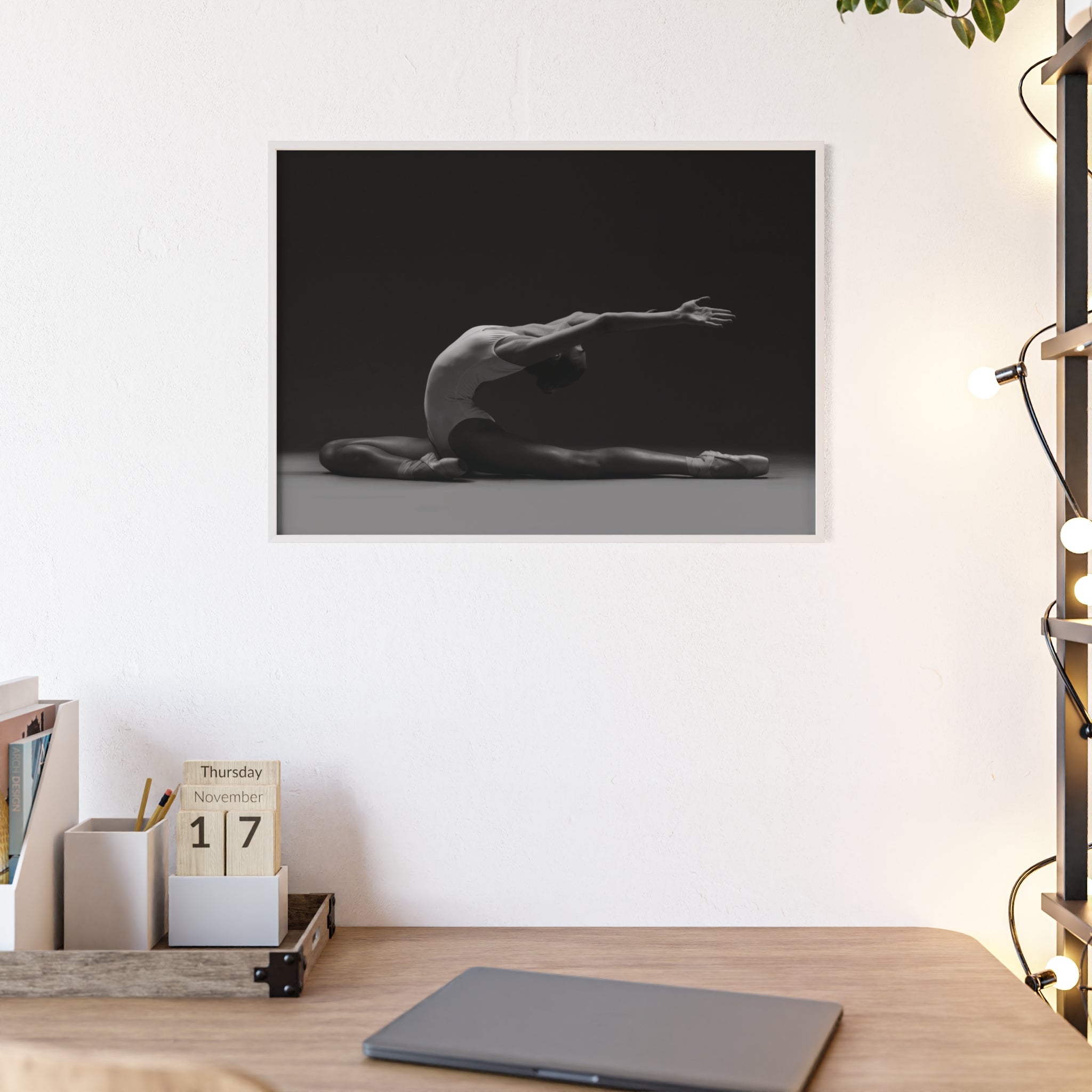 Ballerina silhouette -  Print with Wooden Frame