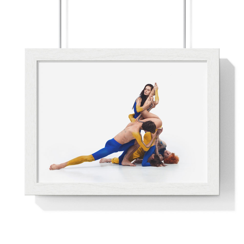 Danza en azul y amarillo - Impresión enmarcada
